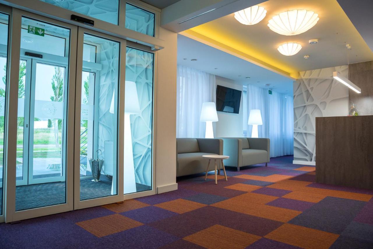 Hotel Quattro شتيتشينيك المظهر الخارجي الصورة